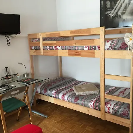 Casa Vacanza La Vela Oda ve Kahvaltı 4*